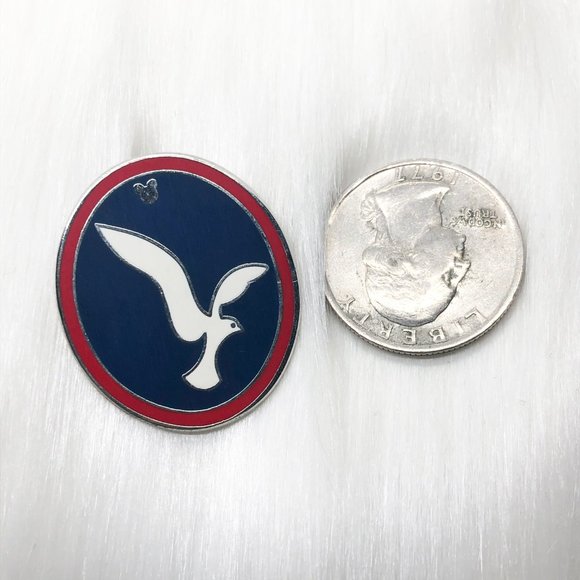 🔮 5/$25 Disney Past Attractions If You Had Wings Seagull‎ Pin - Picture 2 of 3